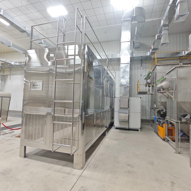 Filtragem de emiss&otilde;es integrada para tratamento de gases de combust&atilde;o de m&aacute;quinas de crema&ccedil;&atilde;o